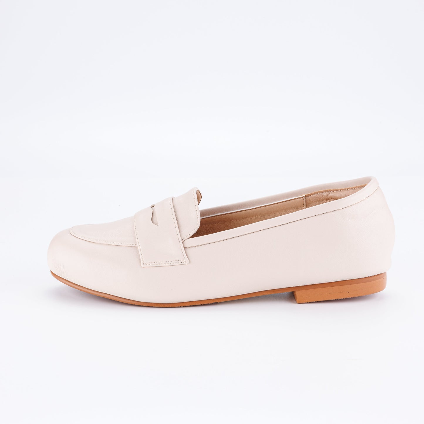 Penny loafer - cream