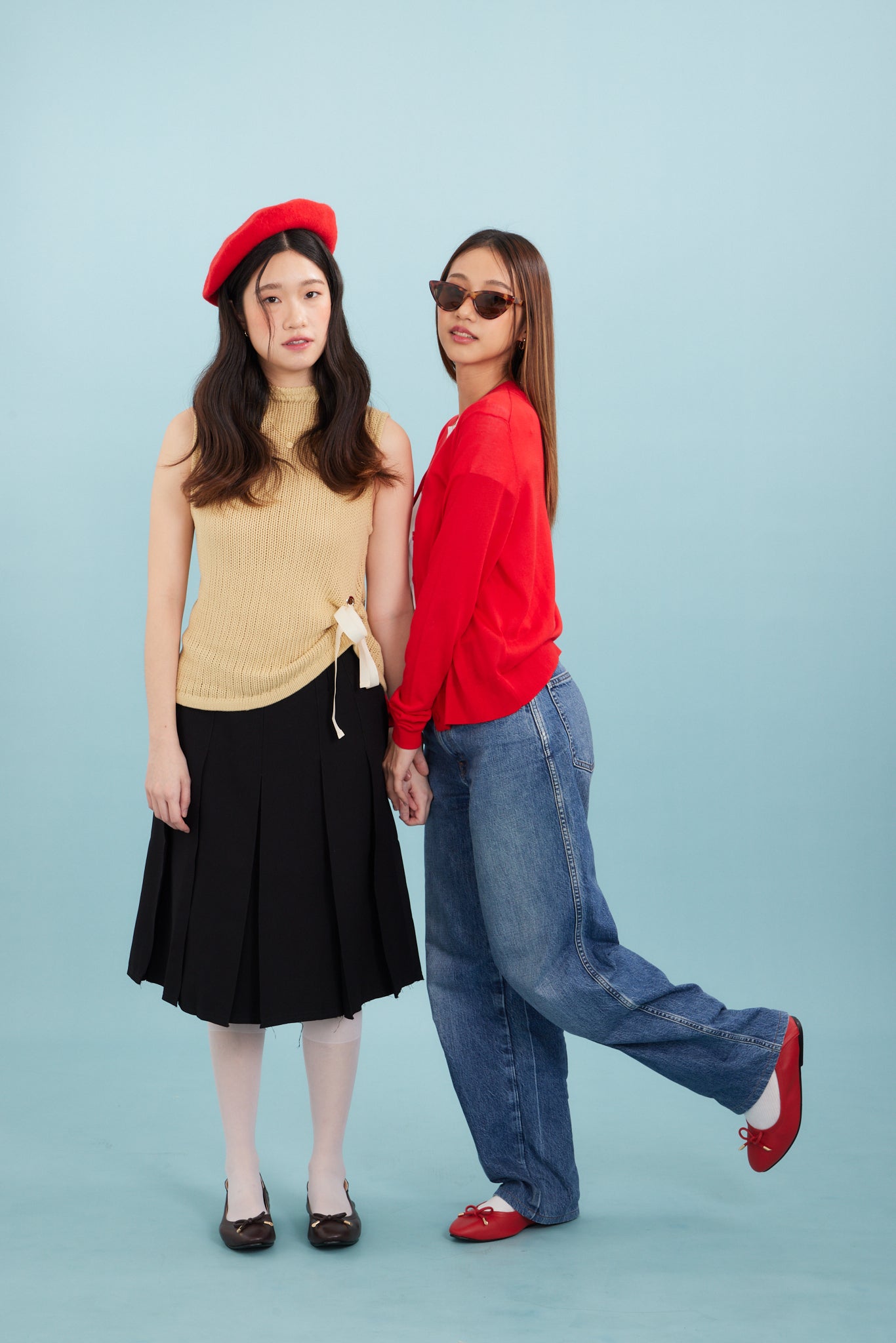 Hideko signature - scarlet