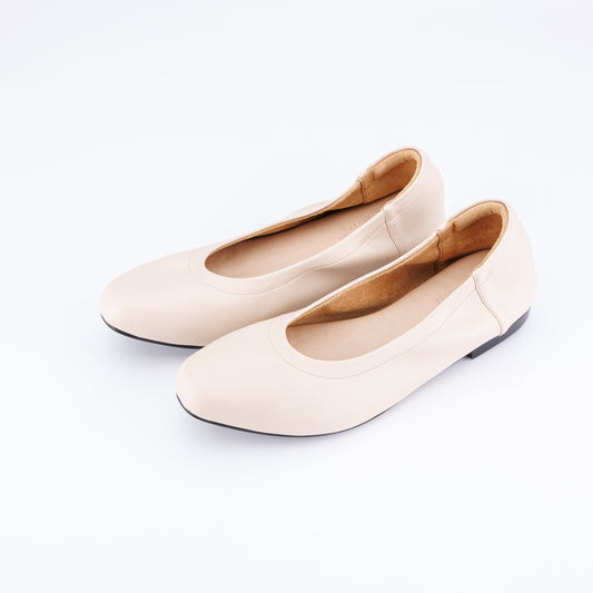 Svelte - cream