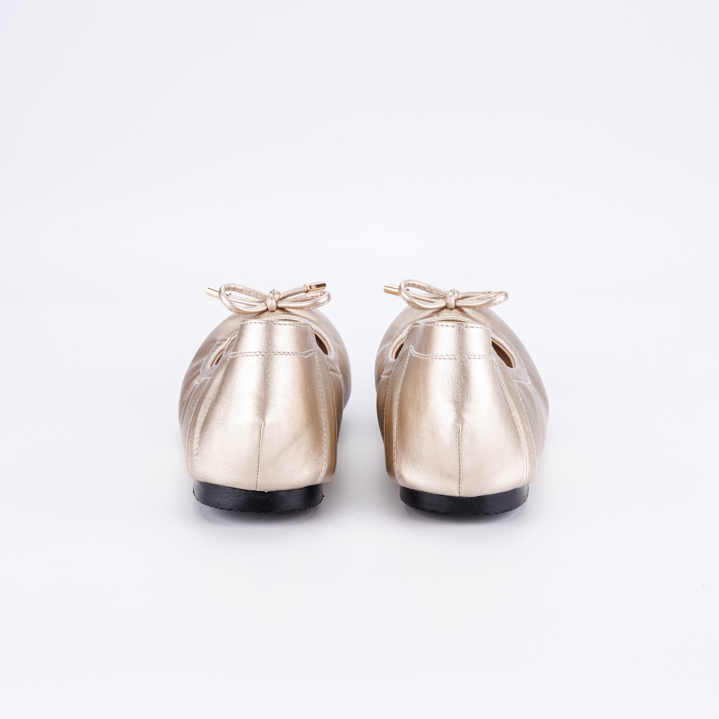 Hideko signature - white gold