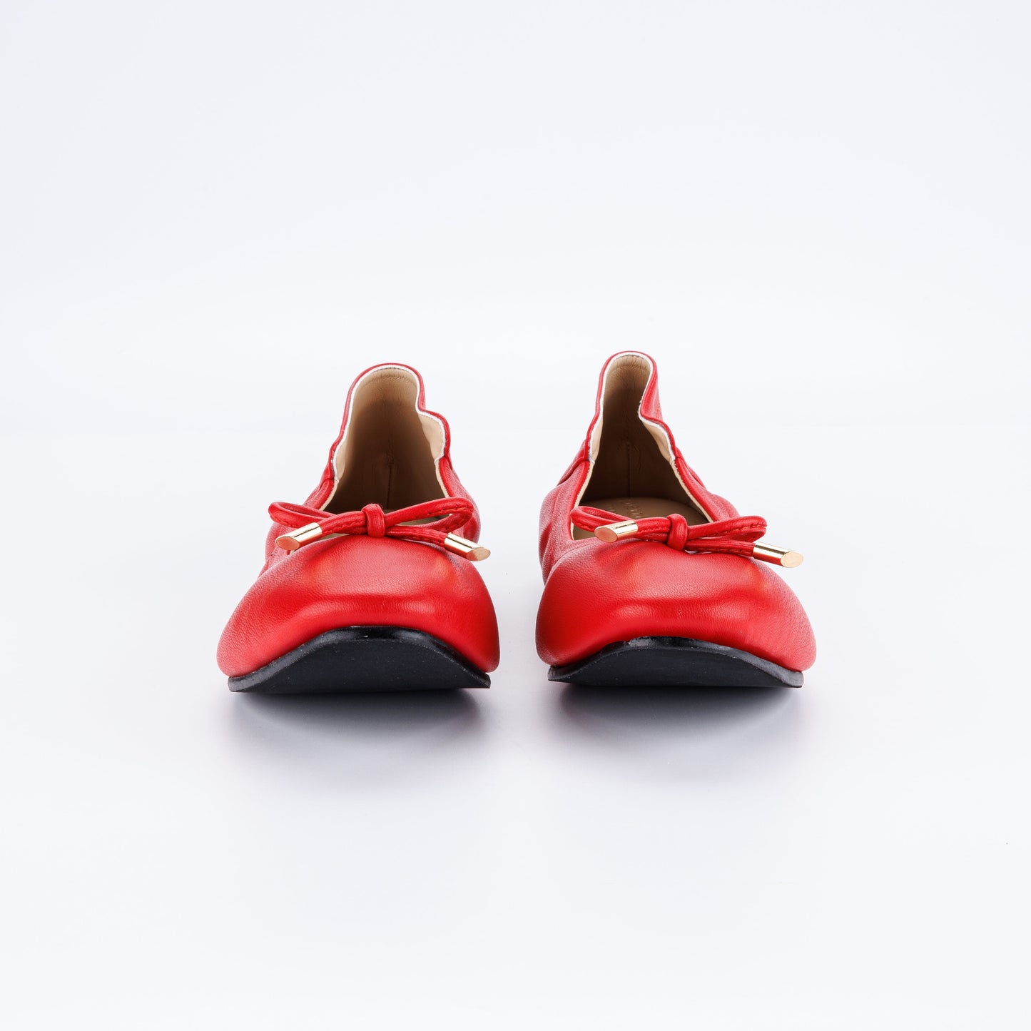 Hideko signature - scarlet