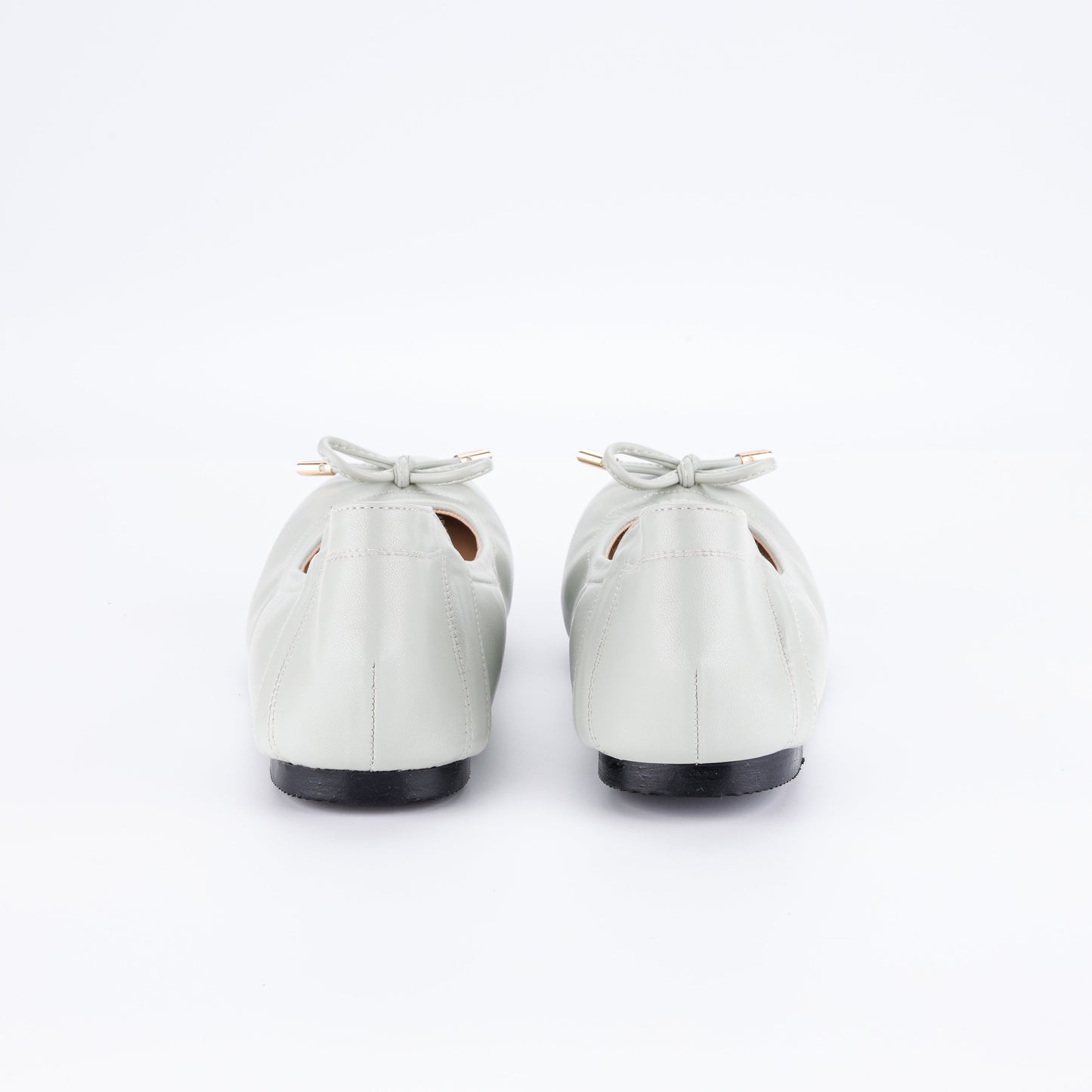 Hideko signature - sea